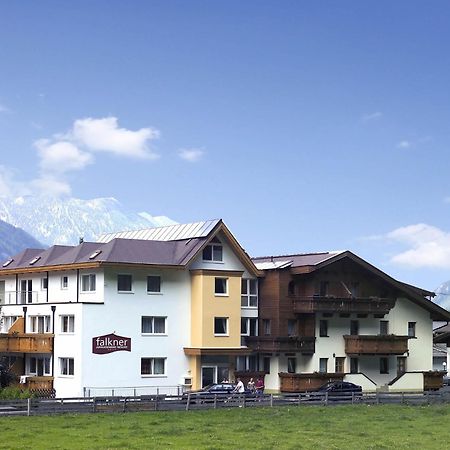 Falkner Appartement Resort لانغنفلد المظهر الخارجي الصورة